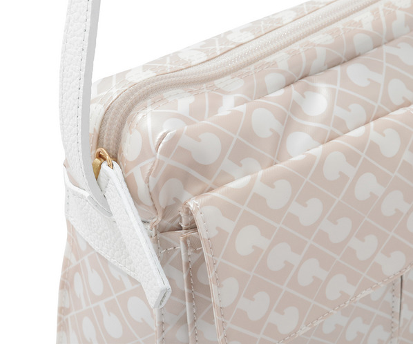 ソフティ クロスショルダーバッグ 詳細画像 ライトベージュ 6