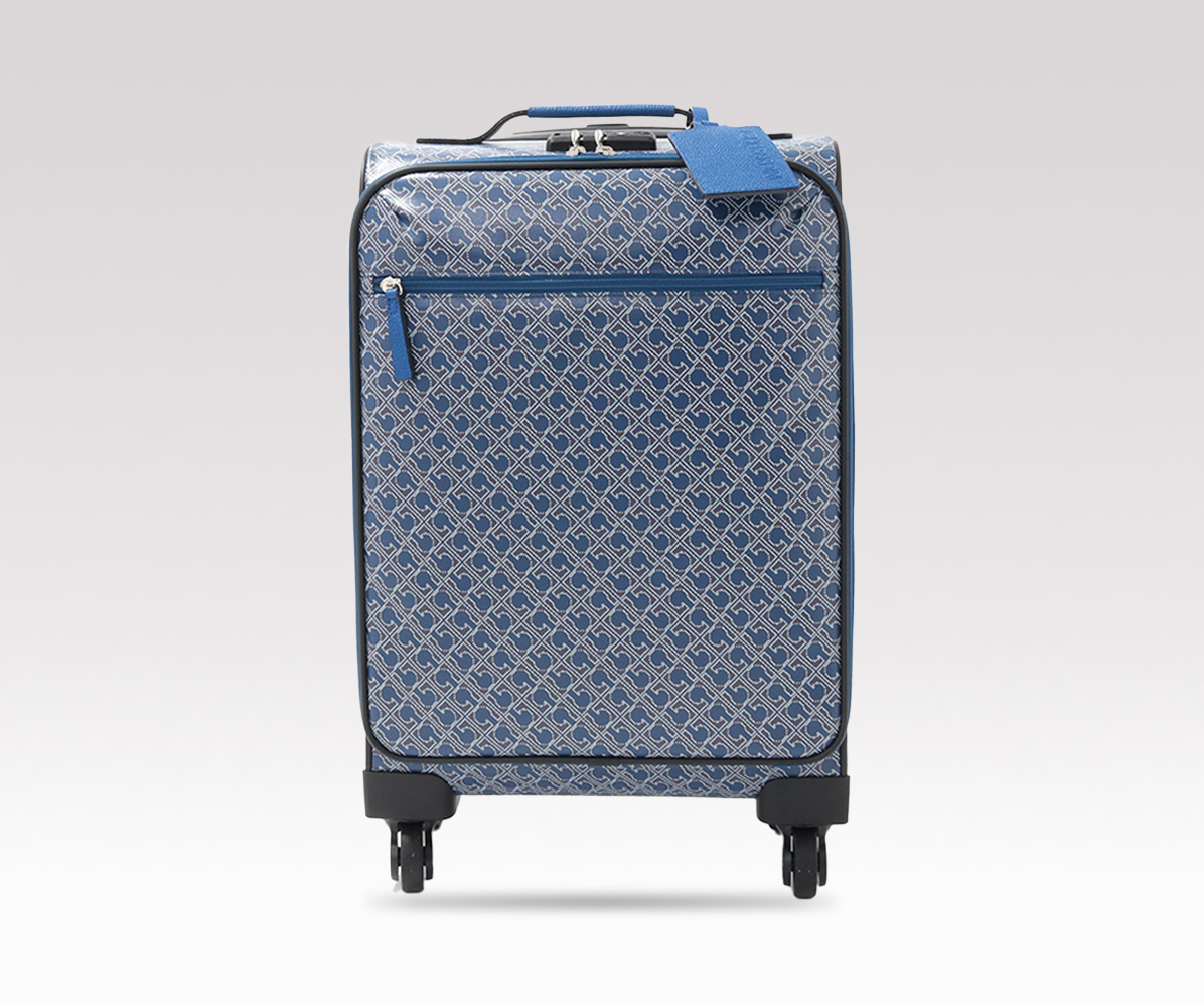 リナシメント キャリーケース