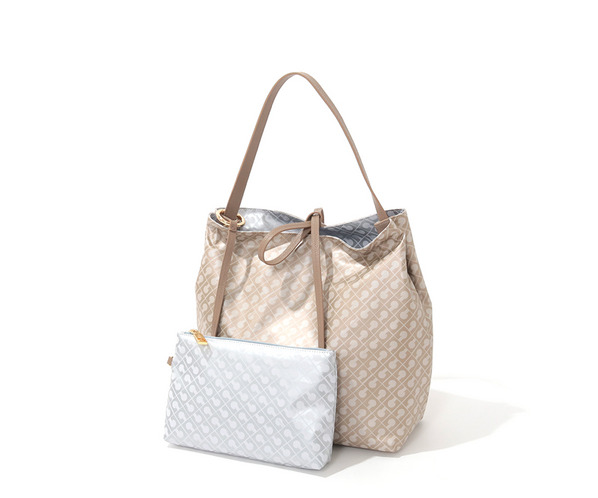 ソフティ リバーシブルトートバッグ 詳細画像 ベージュ 1